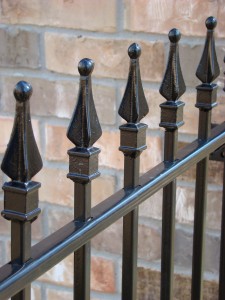 which is better steel or aluminum fence what is the difference between