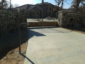 electric automatic swing gate Lewisville tx