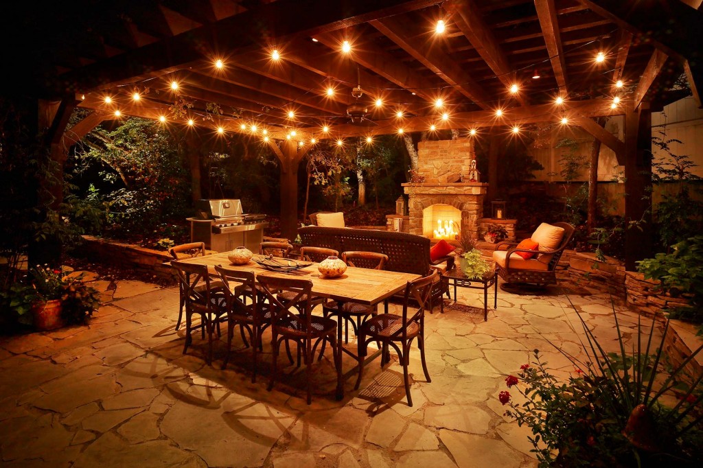 outdoor-kitchen-with-lights-patio